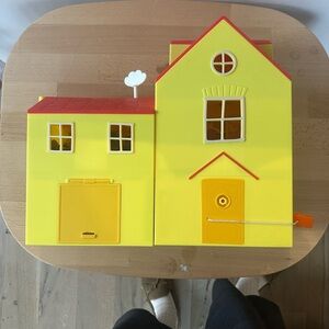 Peppa Toy House